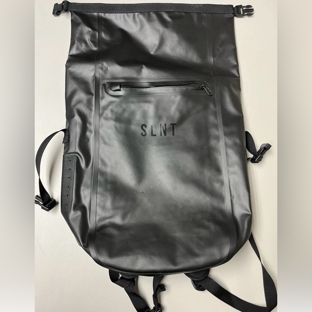 SLNT Silent Pocket Waterproof Faraday Backpack 20L Dry Bag Black